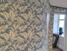 Wallpapering wonky walls
